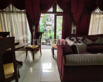 Dijual Rumah Hunian Strategis Kawasan Menteng