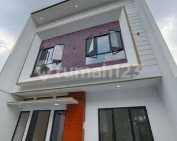 Rumah Baru Luas di Griyaloka Bsd