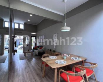 Rumah Bagus Furnished di Kota Baru Parahyangan Tatar Jingganagara