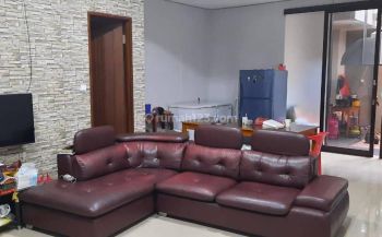 Dijual Rumah Nyaman Furnish Nyaman di Jati Permai Townhouse