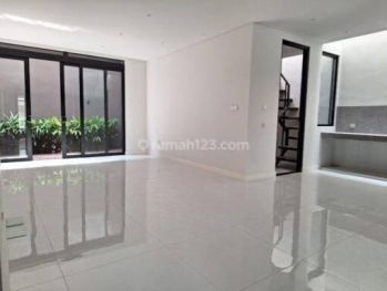 Rumah Tatar Wangsakerta Kota Baru Parahyangan