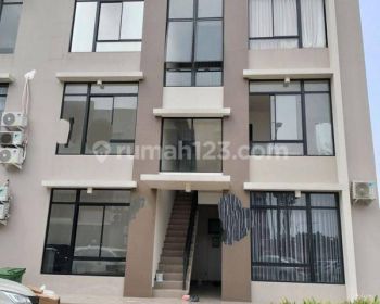 Rumah condoh house green royal