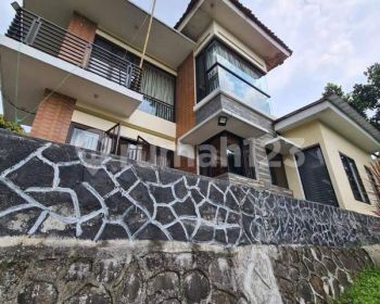 Villa Dekat Sentul City Hanya Beberapa Menit Ke Gerbang Toll.sentul City Bogor