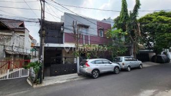Rumah Dijual Ada Kamar Kost di Tebet Timur Jakarta Selatan
