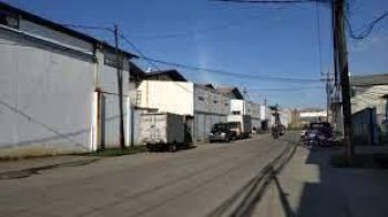 P Luc Disewakan Gudang 12x36 di Pergudangan Jurumudi Nusa Indah