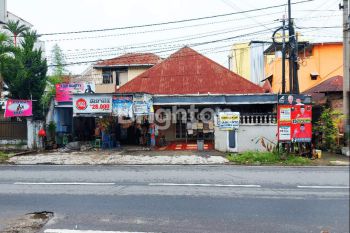 Rumah Strategis Pinggir Jalan Daerah Sei Batang Hari
