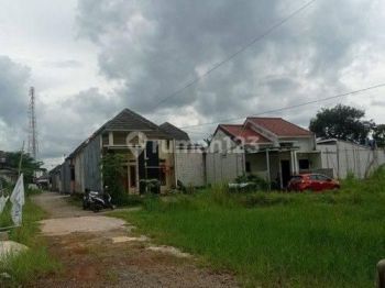 Lahan Datar Sekitar Komplek Arco Akses 2 Mobil