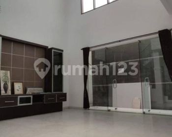 Dijual Cepat Rumah Bagus Minimalis di Batununggal Indah