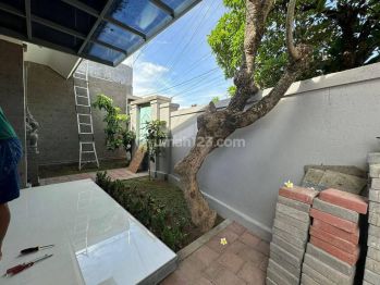3 Bedroom Villa On B Each Side Sanur