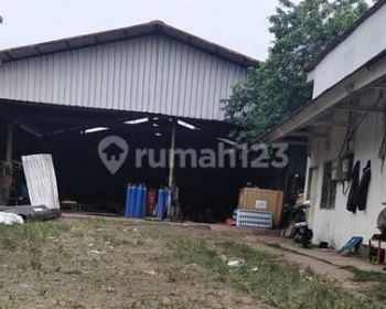 Gudang Belakang D&#39;&#39;expo Bangunan Citra Cukang Galih Tangerang
