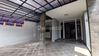 Rumah Bagus di Golf Barat Arcamanik full furnished siap huni