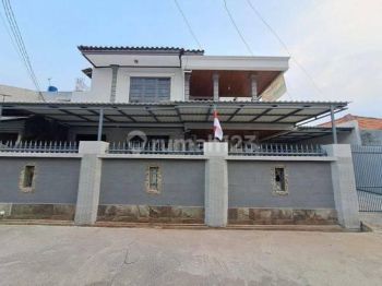 RUMAH KOST BARU 2 Lantai Fully Furnished Di Pondok Gede Bekasi