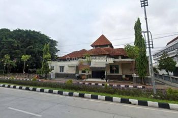 Ruang Usaha Slamet Riyadi Solo cocok utk bank/kantor