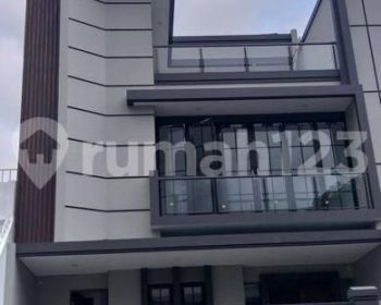 Rumah Baru Minimalis Modern di Permata Buana