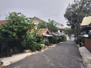 TANAH DIJUAL CEPAT JATI PADANG 240m2 SHM DALAM KOMPLEK