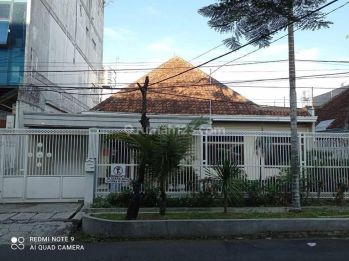 Rumah Dijual Di Sayap Riau Bandung, Rumah Klasik Siap Huni Dekat Tol, Kampus