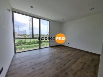 Disewakan Rumah Golf Island Pik Mozart 10x30, View Golf,ada Liftt