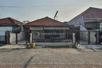 Rumah Manyar Tirtomoyo HITUNG TANAH, Row 3 mobil
