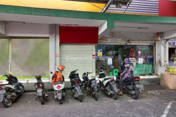 Dijual Lapak Lokasi Strategis Dupak Grosir
