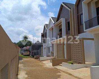 Rumah 2 lantai keren dan akses depan pariswista harga all in