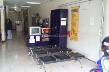 2 Ruko Berdampingan Dengan Lokasi Sangat Strategis di Mainroad Kopo Cirangrang