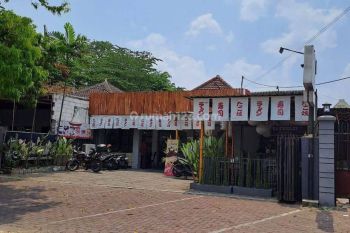 RUMAH KOMERSIAL  DI PUSAT KULINER KAWI , MALANG