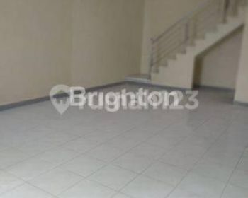 RUKO 2,5 LANTAI SESETAN AGUNG