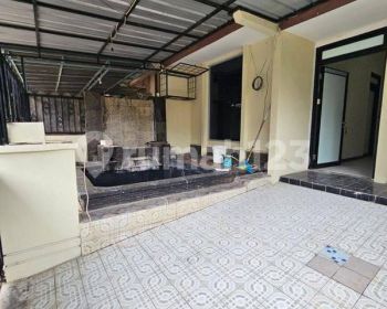 Disewakan rumah rapih dan siap huni komplek citra 5