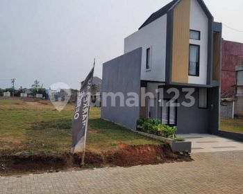 Rumah 2 Lantai Dekat BSD di Kawasan Serpong