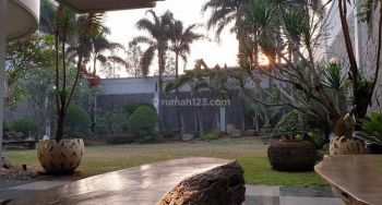 Rumah Mewah Sayap Dago 2 Lantai Furnished