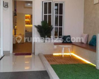 Rumah Rumah 2 Lantai Di cempaka putih tengah SHM Lokasi strategis dan bebas