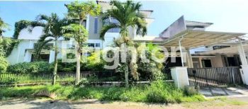 Rumah Bagus 2 Lantai di Villa Puncak Tidar, Malang