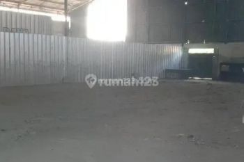 Gudang Jalan Raya Prancis Cocok Untuk Tempat Usaha