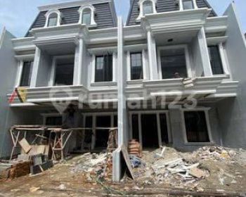 Rumah Baru Cluster 3 Lantai Akses Utama Dekat Jalan Kahfi Jaksel
