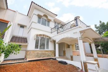 Rumah Luas 2 Lantai Siap Huni Full Furnished di Bogor Siap Kpr J16307