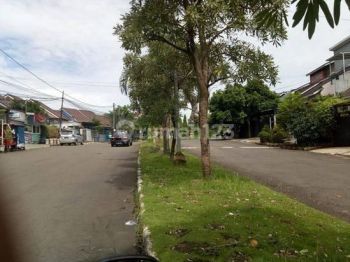 Perumahan Bukit Rivaria, Sawangan. Kamar 4,  Harga mendekati NJOP