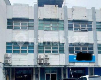 Ruko 3 Lantai Lokasi Strategis Di Pulo Gadung Jakarta Timur