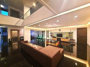 Rumah Luxury Pusat Kota di Sukajadi Bandung