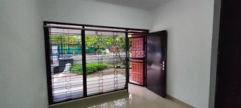 Rumah di komplek sumber sari, dekat tol pasirkoja