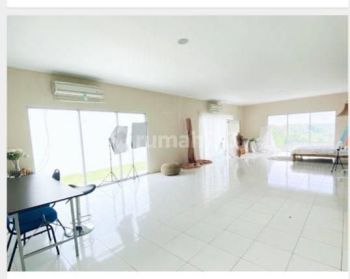 Gudang Bagus 1800 m Ada Lift Barang di Marunda Center bisa KPR