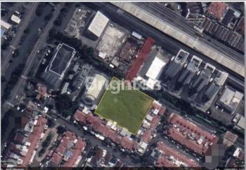 LAHAN LUAS DI KAWASAN ELIT KELAPA GADING