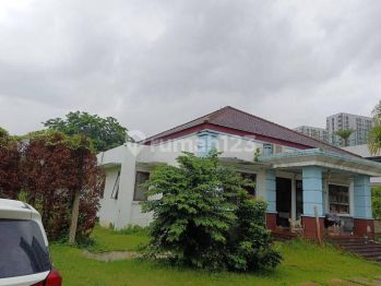Rumah Lahan Luas di Lengkong BSD (Png)