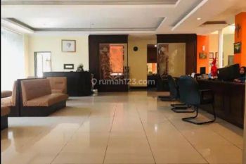 Dijual Gedung di Mainroad Supratman Bagus SHM Strategis