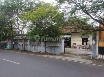 rumah toko lokasi strategis hook. lokasi jalan besar raden intan malang