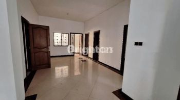 BUTUH CEPAT BARUK BARU RENOV SELANGKAH KE MERR