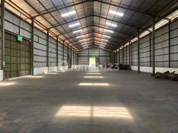 Disewakan Gudang Siap Pakai Luas 1,500 M2 di Marunda Makmur