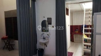 Rumah siap huni dlm komplek di Kelapa Gading