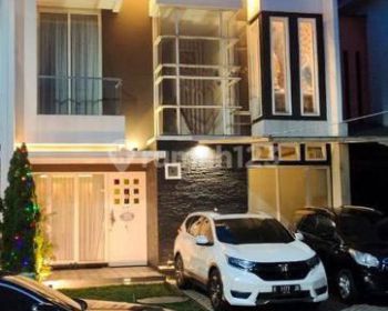 Rumah 2 Lantai Furnished di Residence One, Tangerang