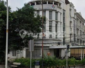 Disewakan Gedung Ex Bank Permata Bangunan Kokoh