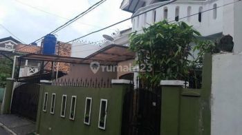 Dijual Cepat Rumah 2 Lantai Sangat Bagus di Tebet Timur Dalam